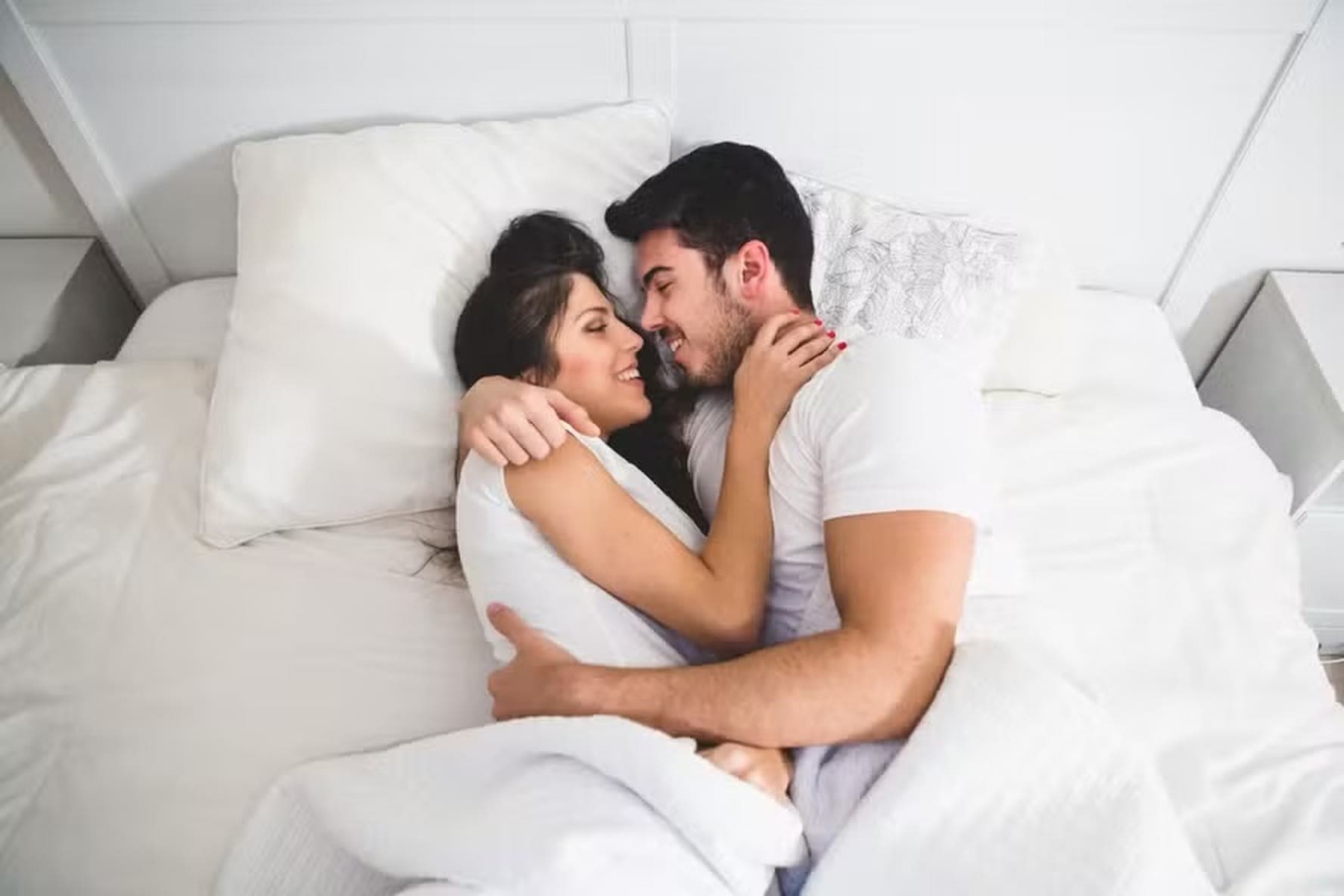 Homens sentem mais desejo sexual que as mulheres? Especialistas explicam o que realmente influencia a libido